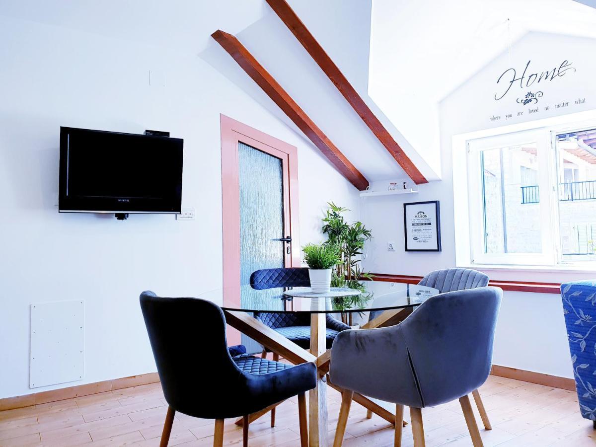 Apartments Sandra In The Historical Center Of The City Supetar Exterior photo